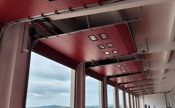 西吉工业翻板门